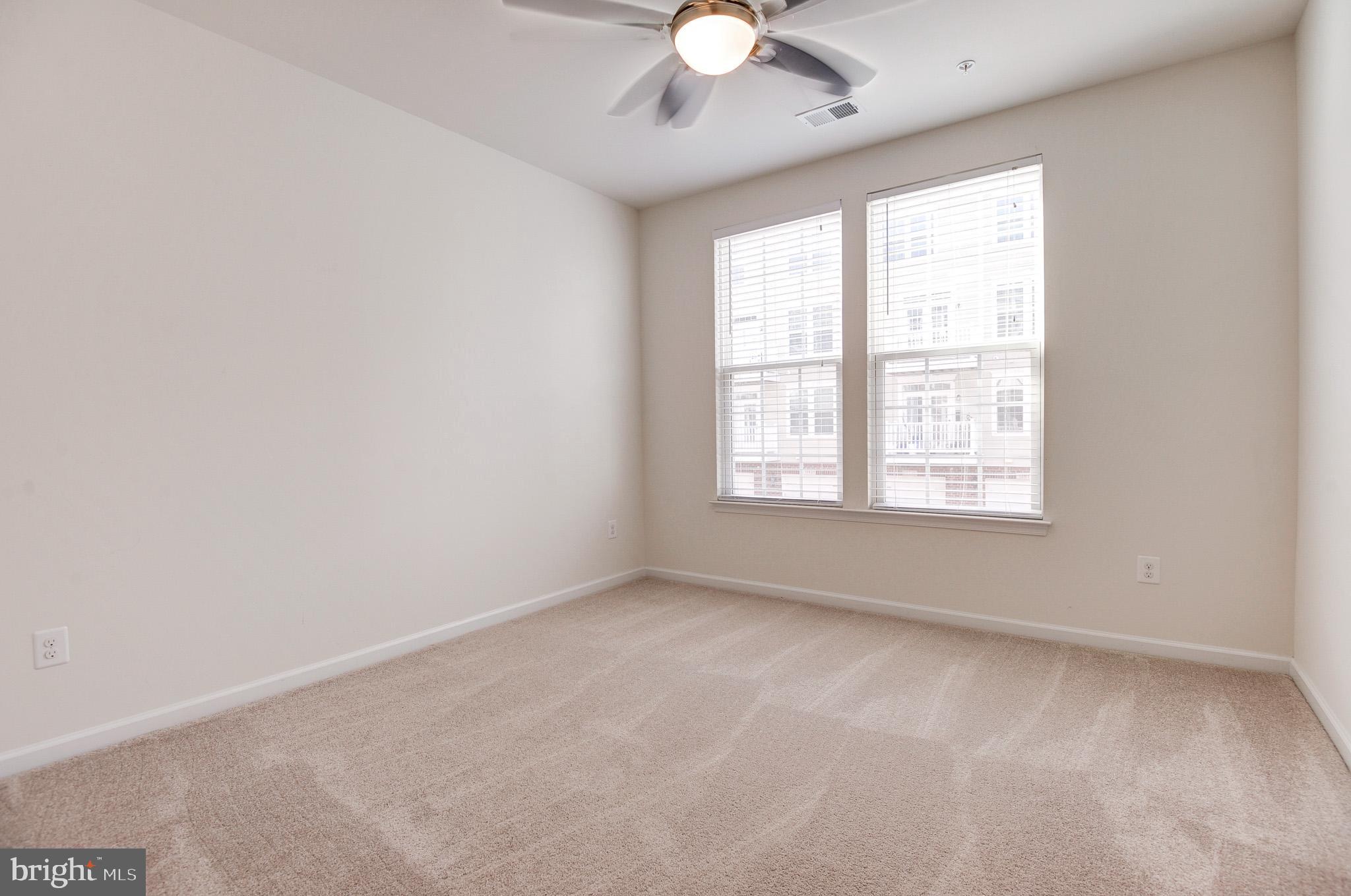 DISCOVERY SQUARE - Residential Lease