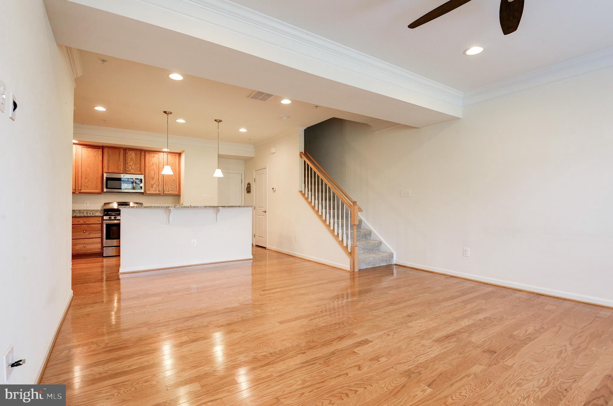 DISCOVERY SQUARE - Residential Lease