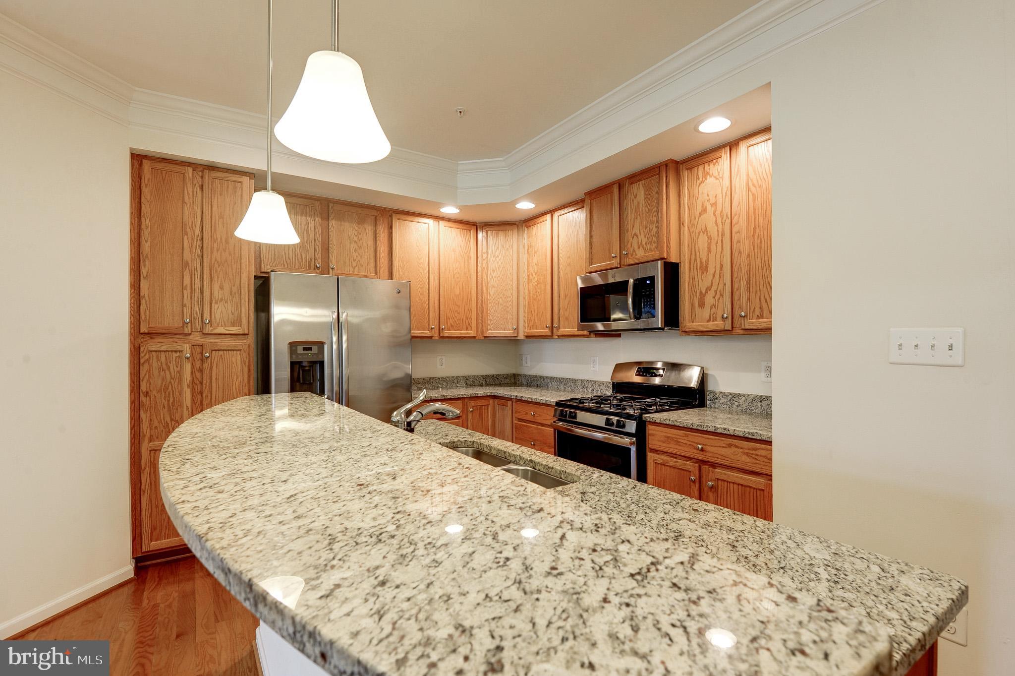 DISCOVERY SQUARE - Residential Lease