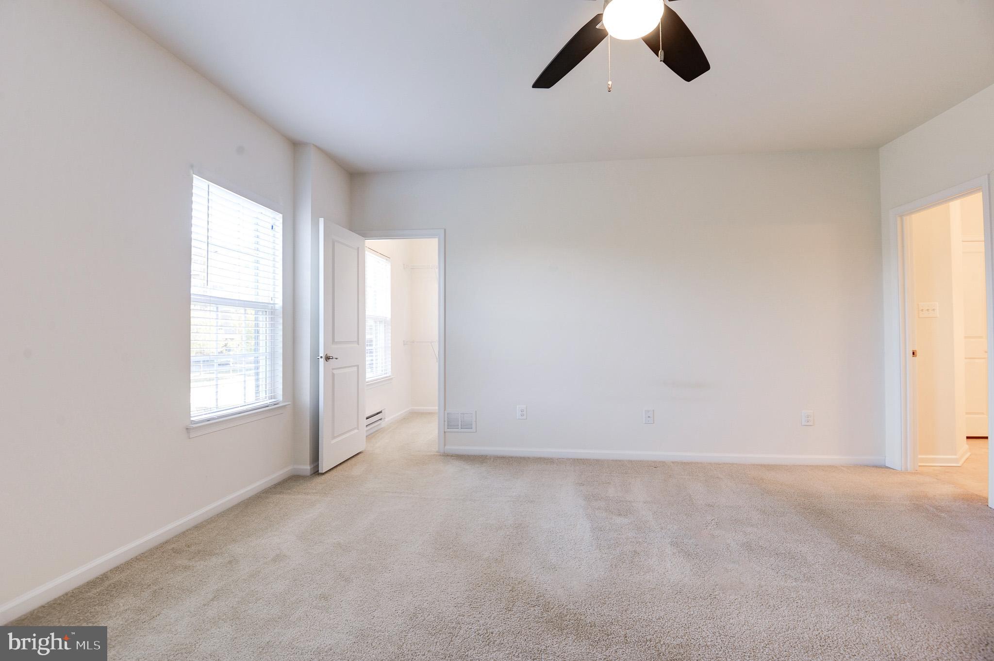 DISCOVERY SQUARE - Residential Lease