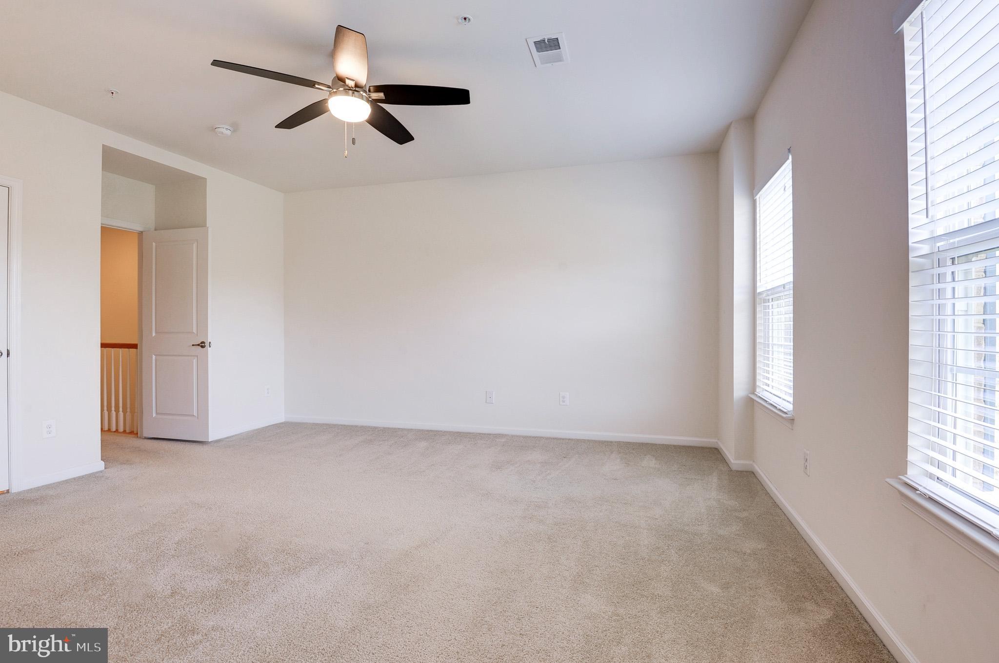 DISCOVERY SQUARE - Residential Lease