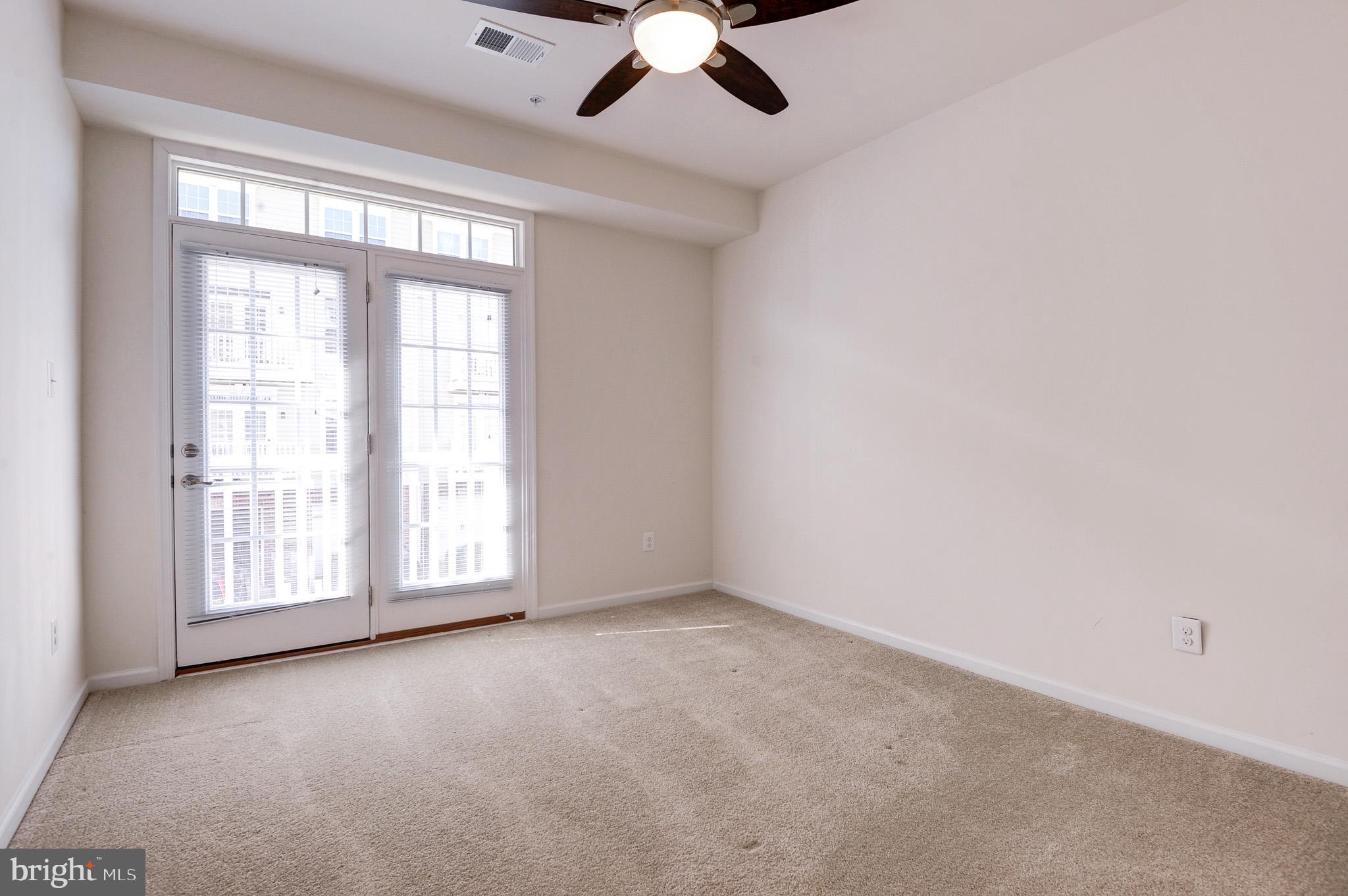 DISCOVERY SQUARE - Residential Lease