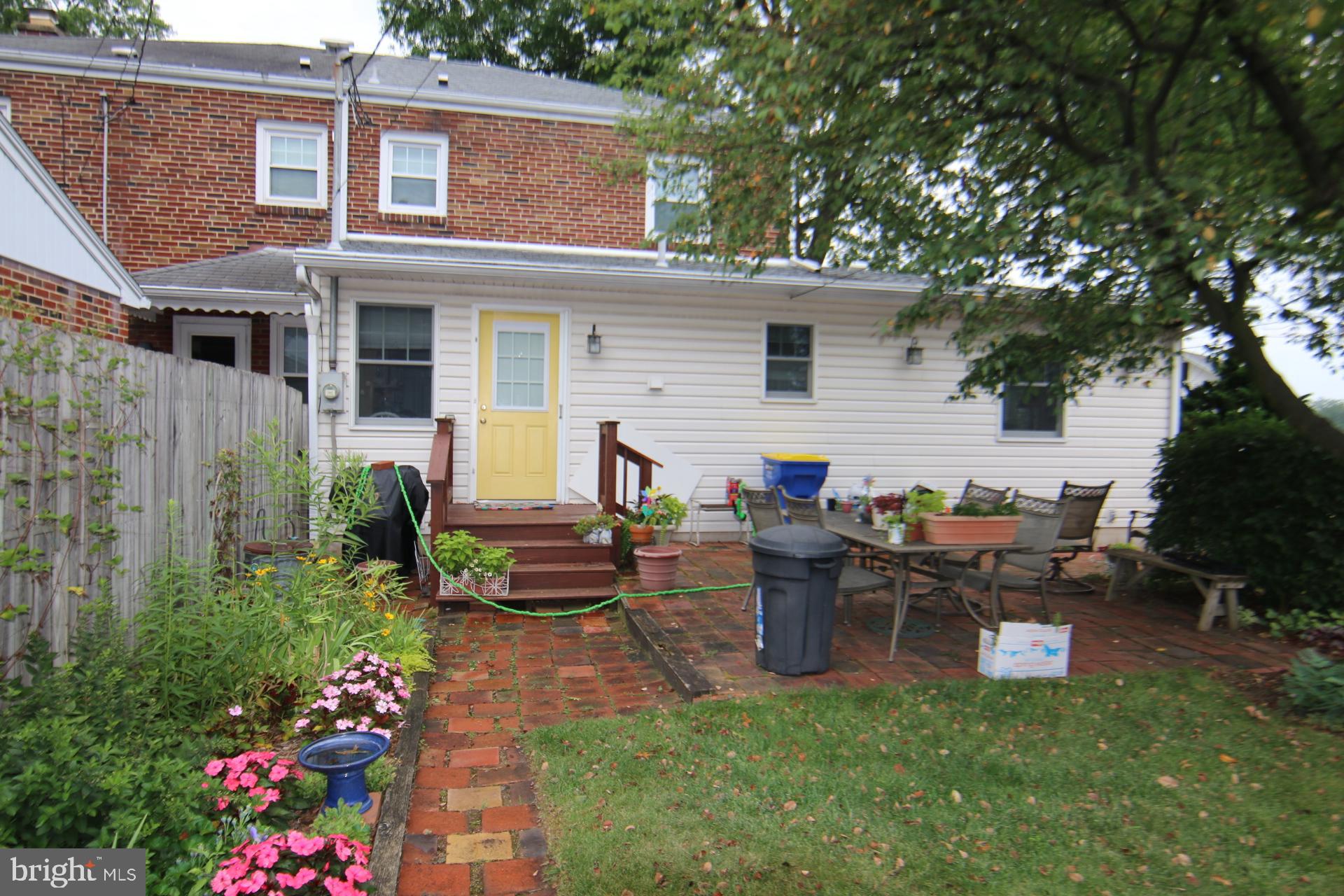 OAK HILLS - Residential