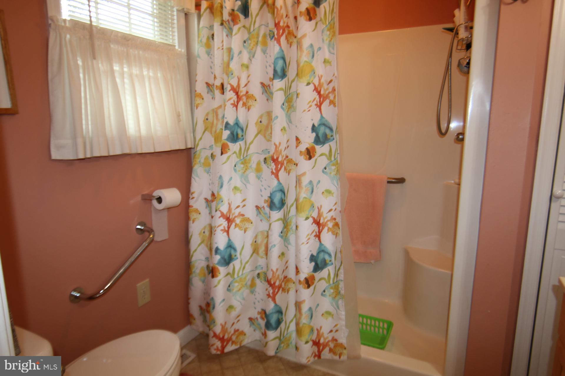 OAK HILLS - Residential