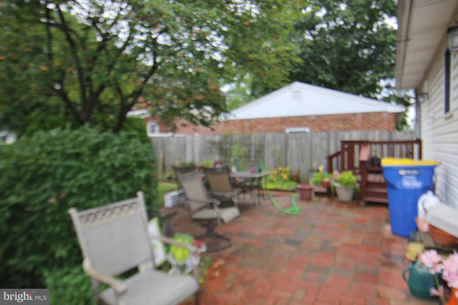 OAK HILLS - Residential