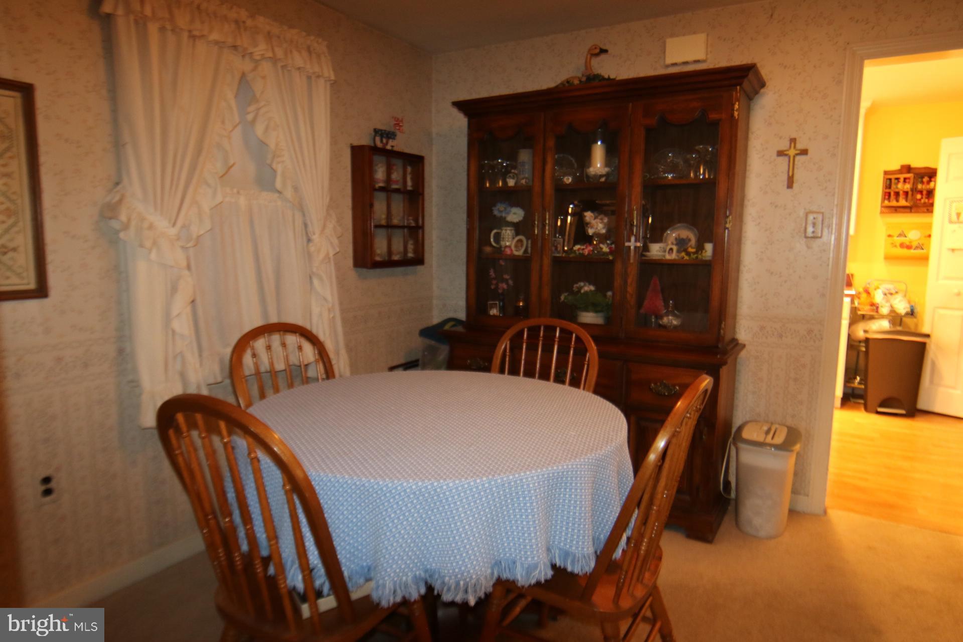 OAK HILLS - Residential