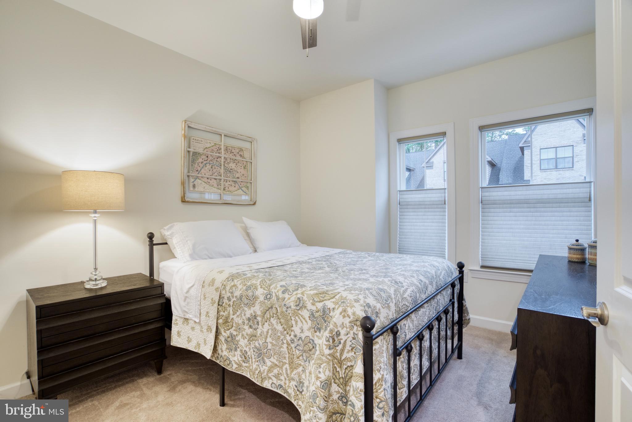 PENDER OAKS - Residential