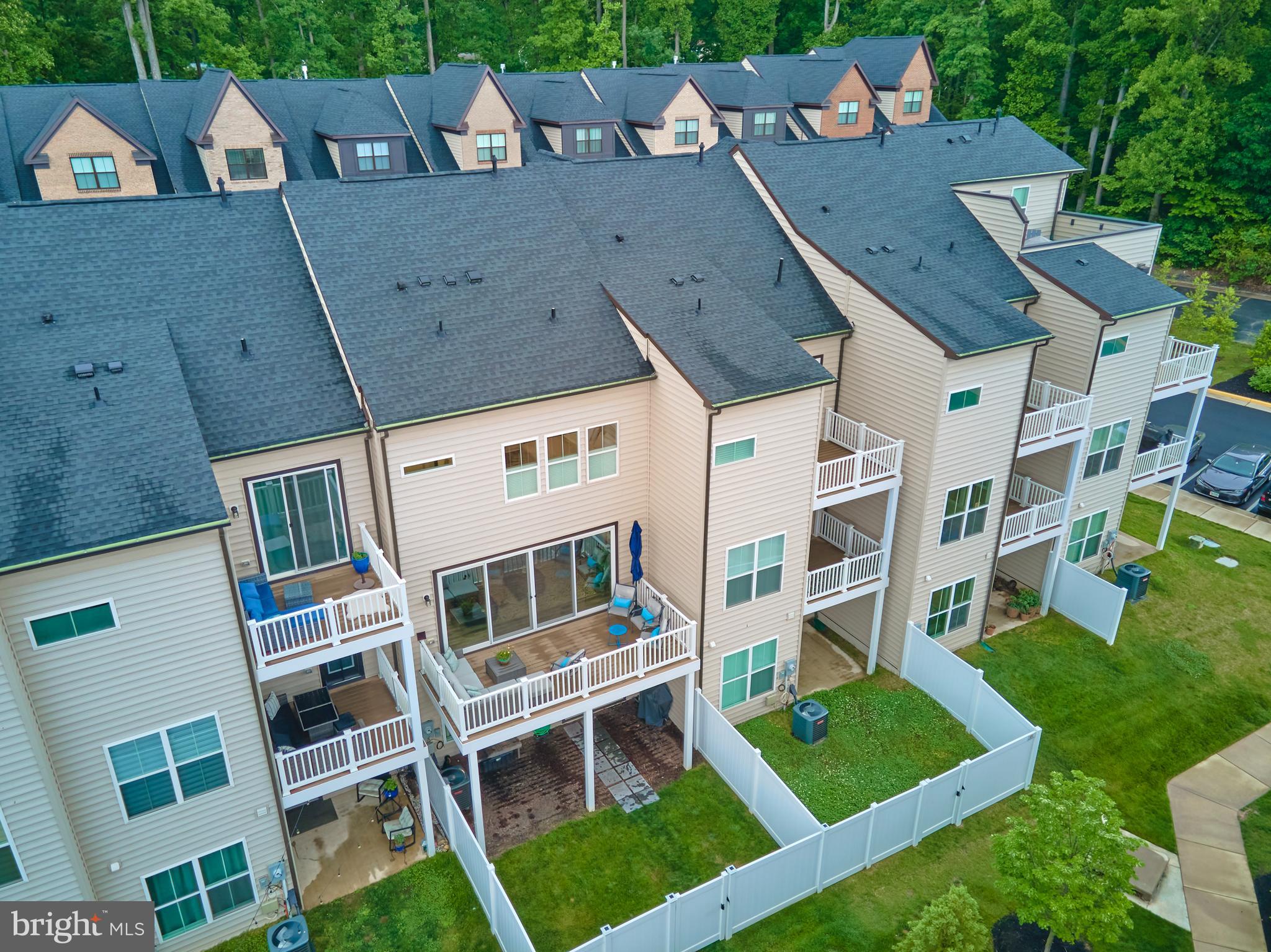 PENDER OAKS - Residential