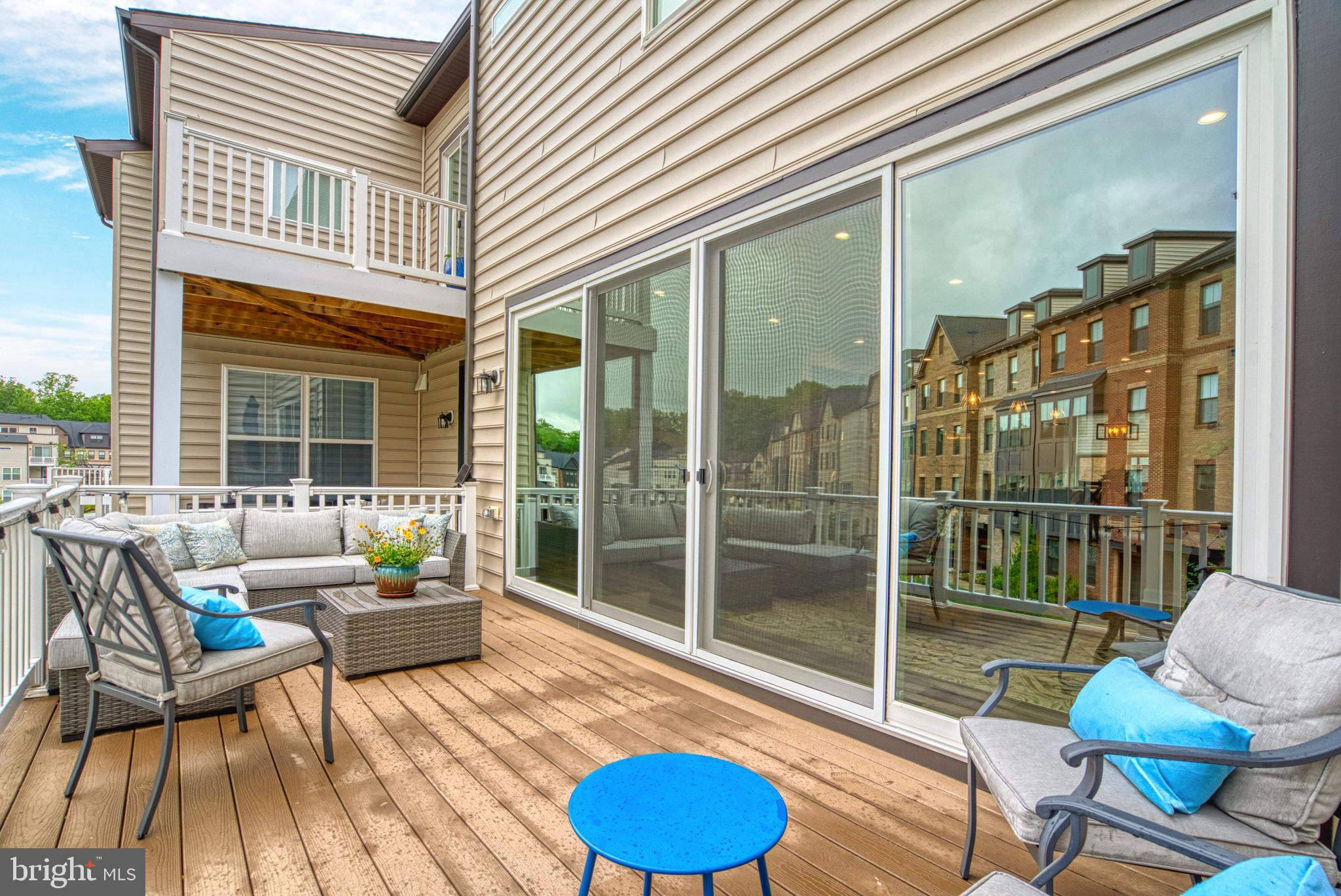 PENDER OAKS - Residential