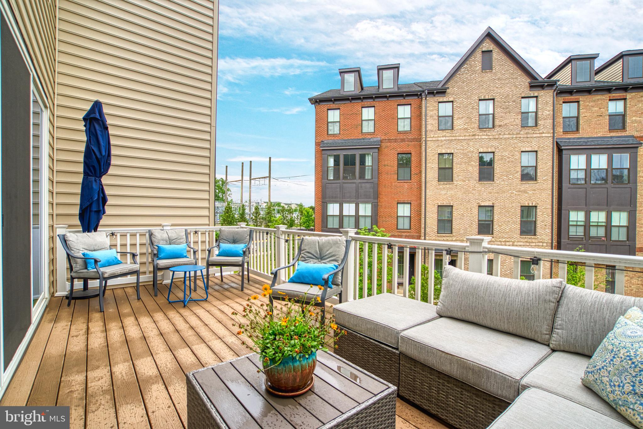 PENDER OAKS - Residential