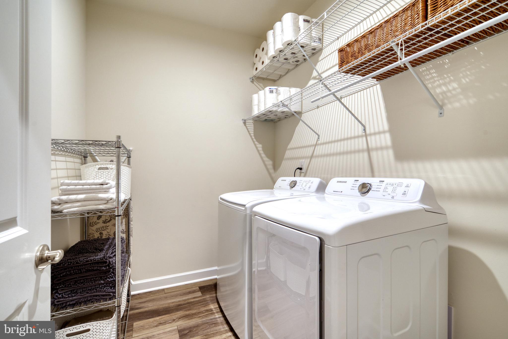 PENDER OAKS - Residential