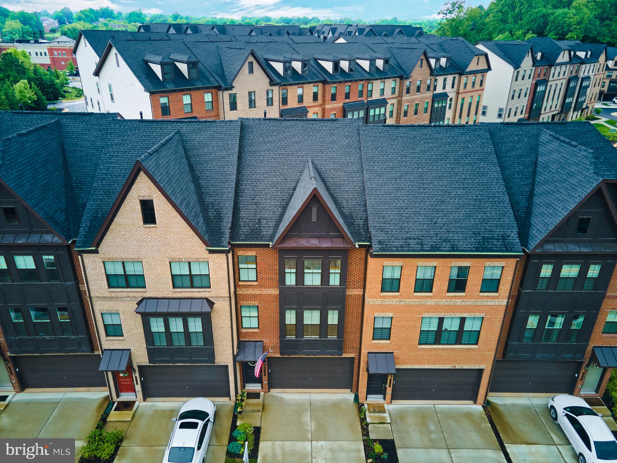 PENDER OAKS - Residential