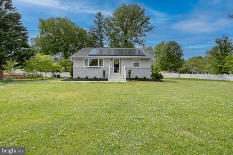 Homes For Sale - 1309 Pine Avenue<br/> VOORHEES, NJ 08043
