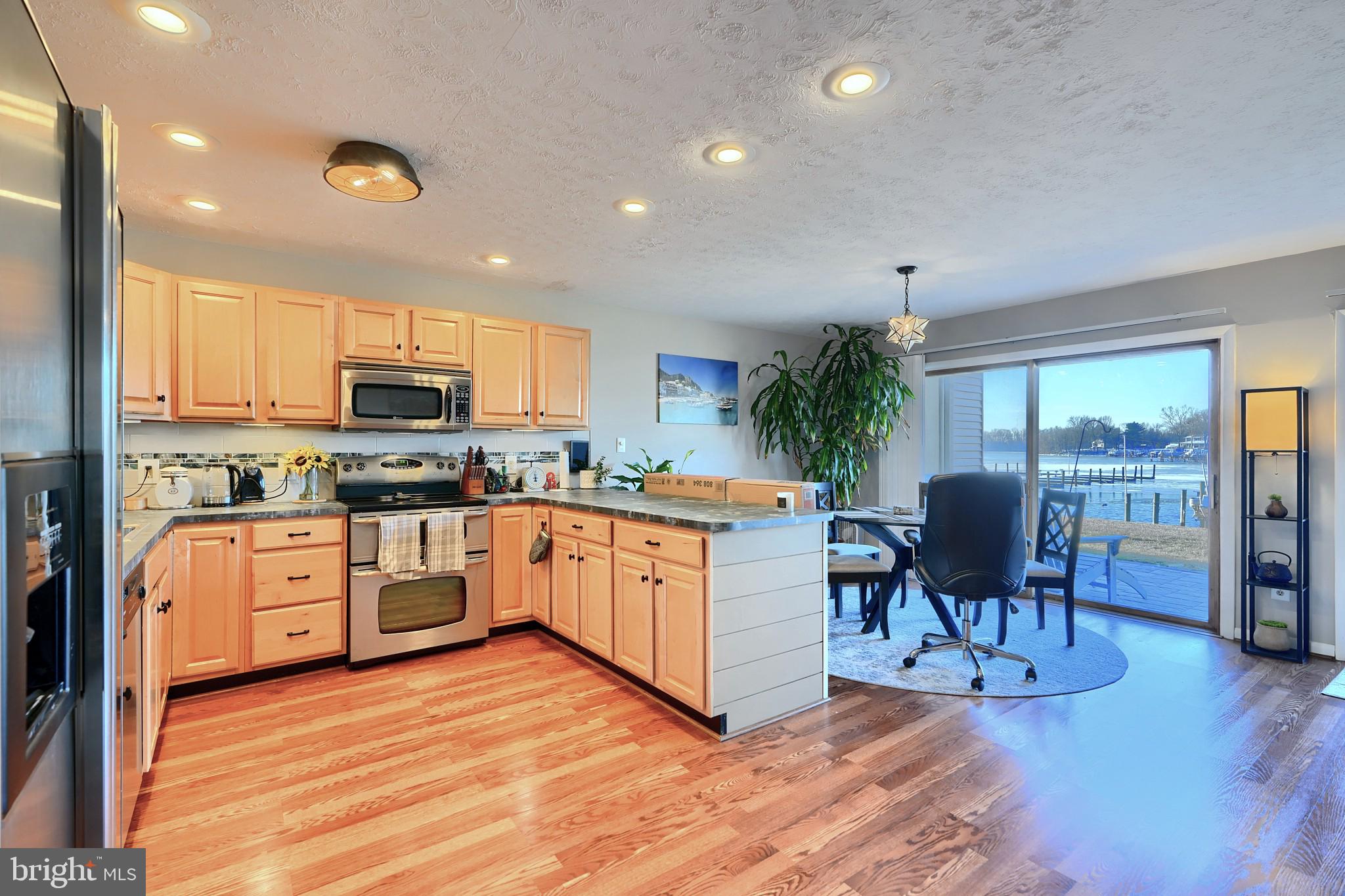 524 RIVIERA DRIVE A 524-A