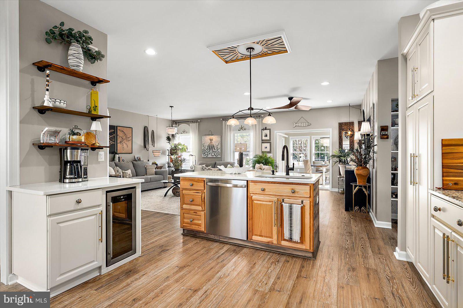 APPLE ARBOR - Residential