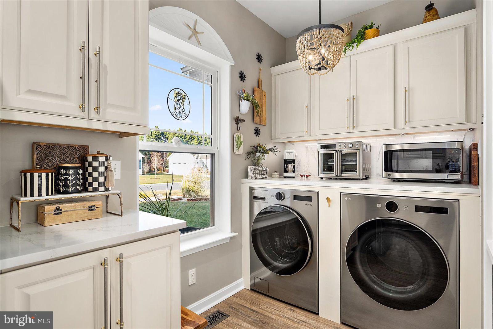 APPLE ARBOR - Residential