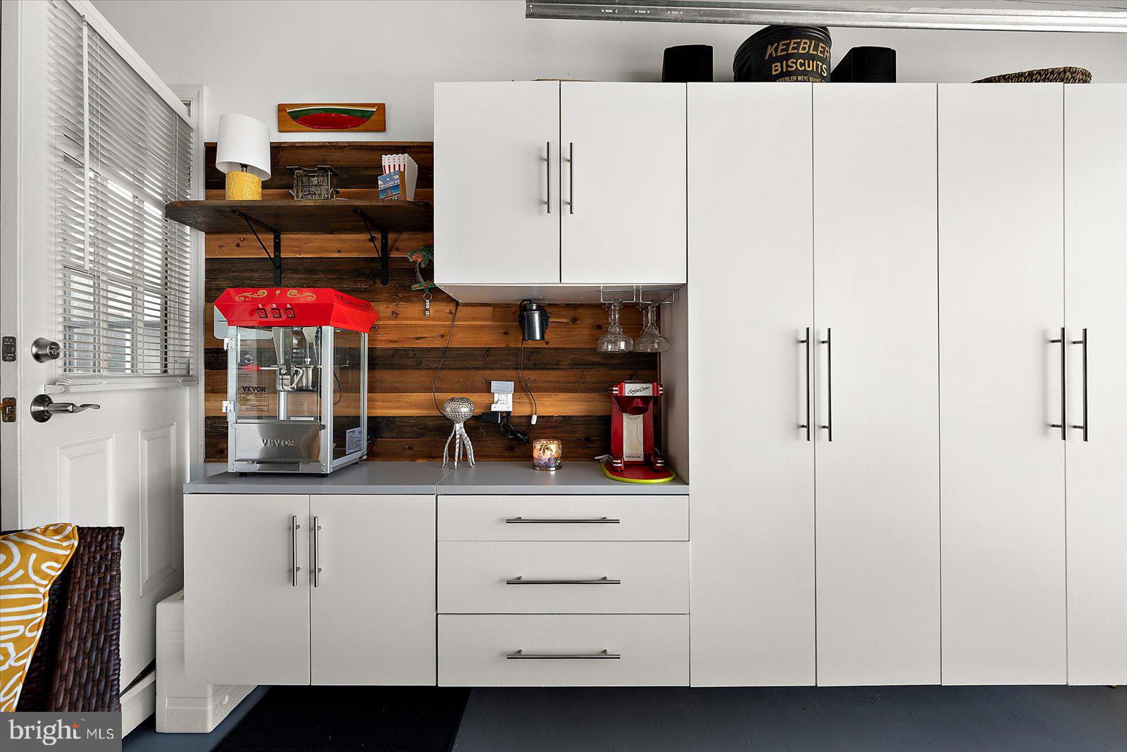 APPLE ARBOR - Residential