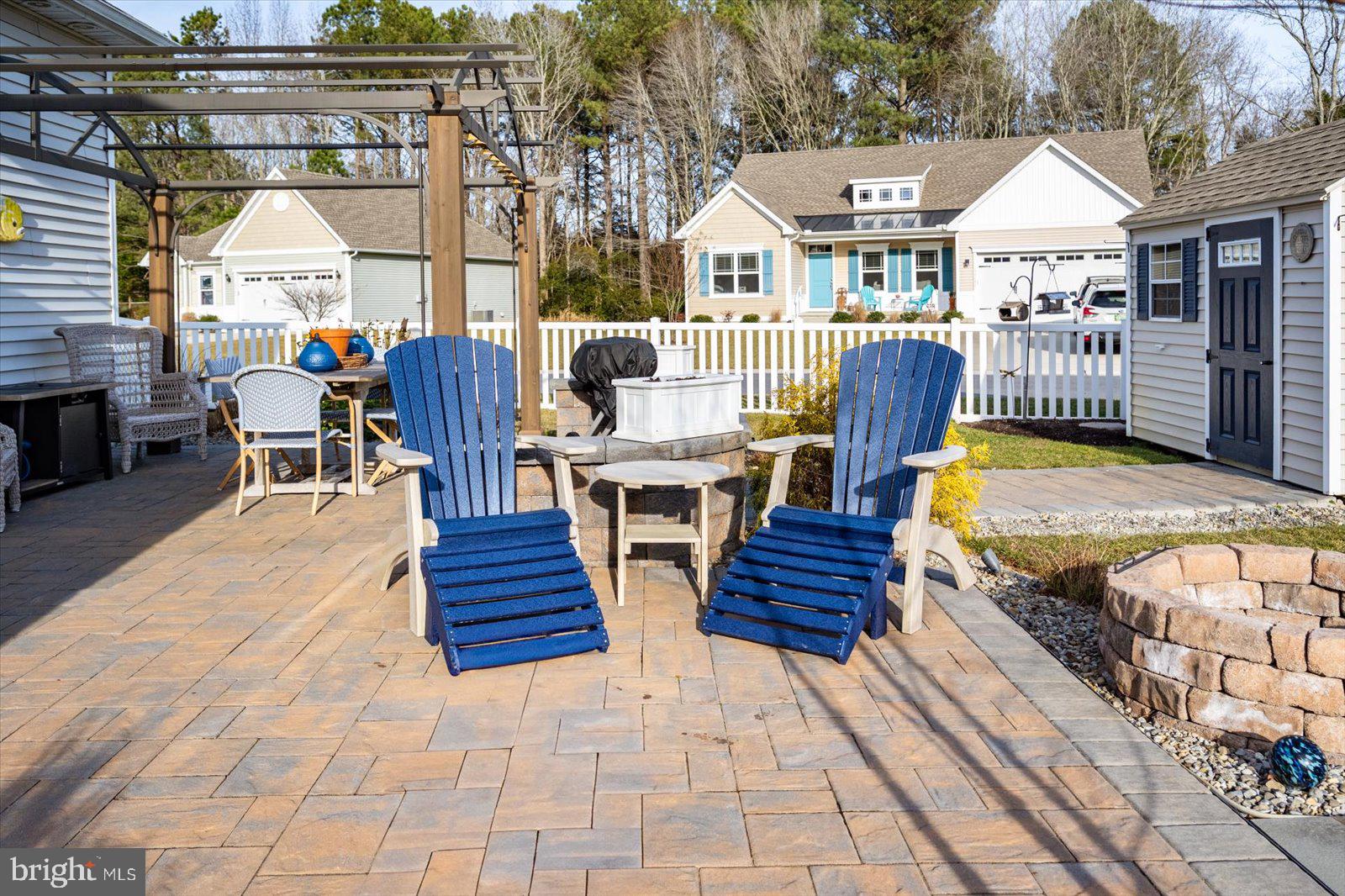 APPLE ARBOR - Residential