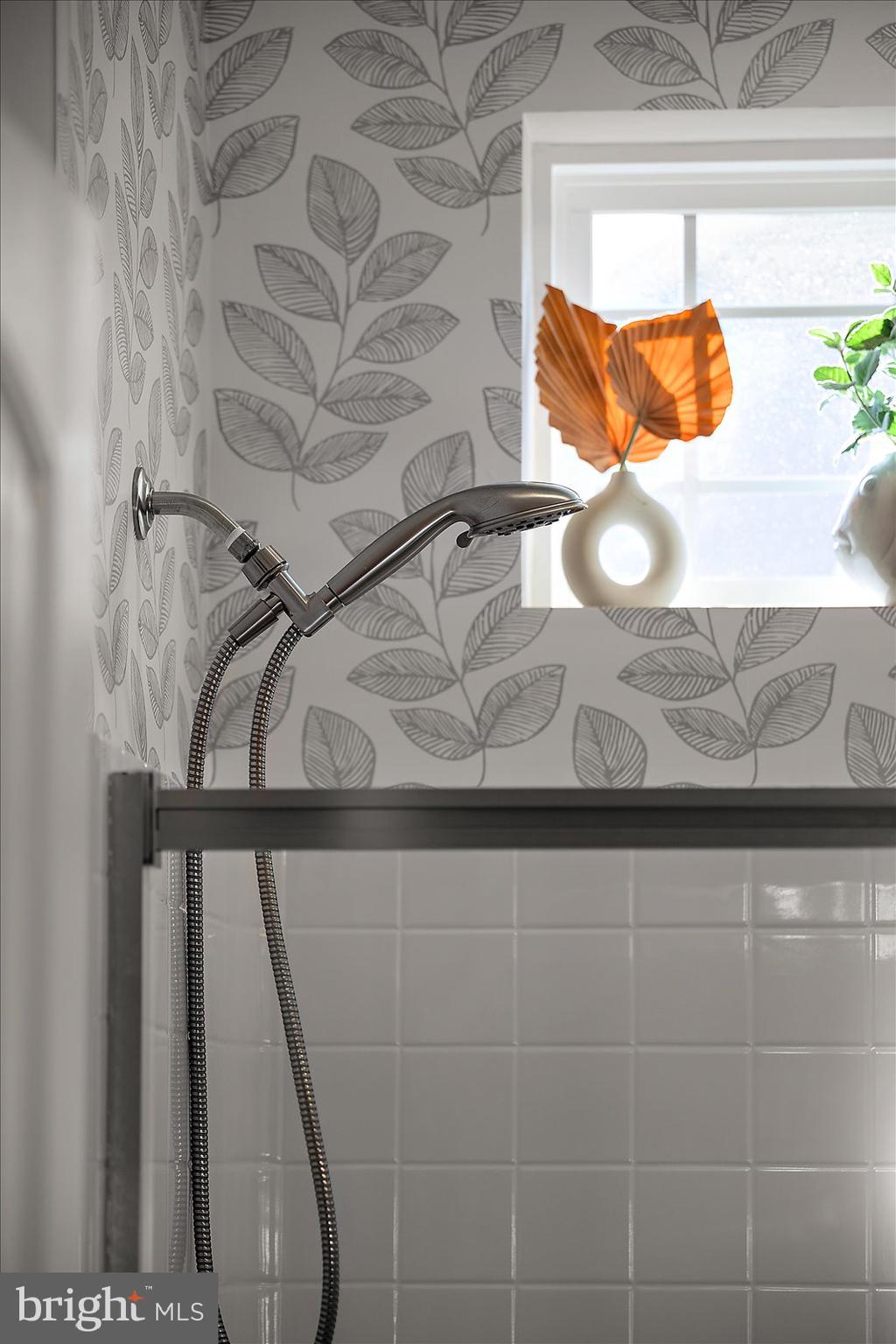 APPLE ARBOR - Residential