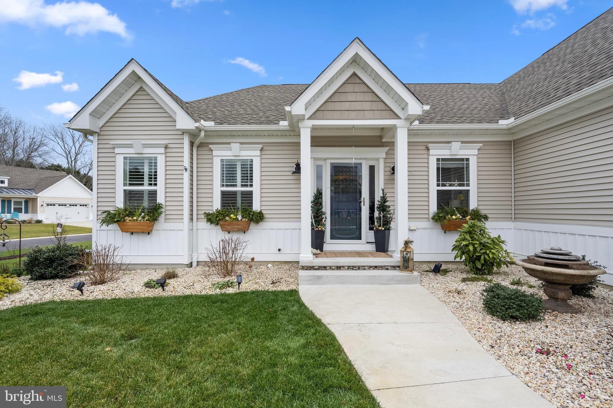 APPLE ARBOR - Residential