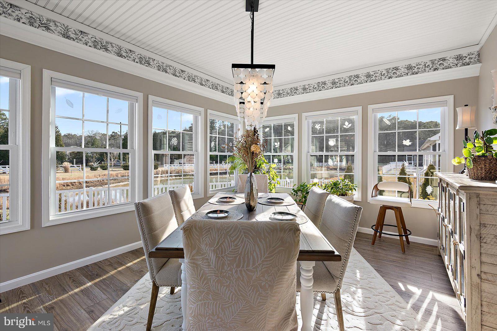 APPLE ARBOR - Residential