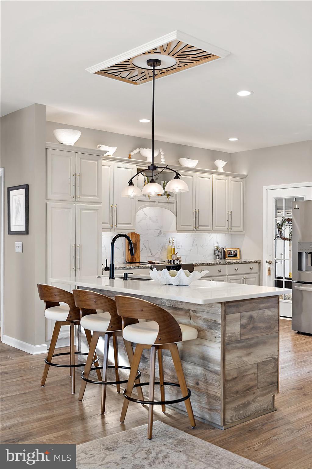 APPLE ARBOR - Residential