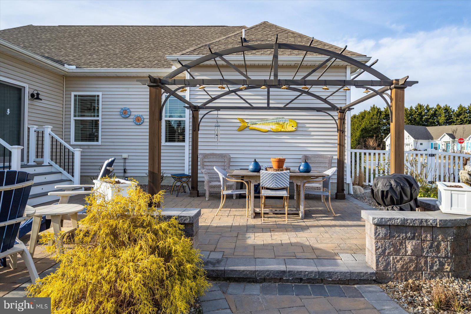 APPLE ARBOR - Residential