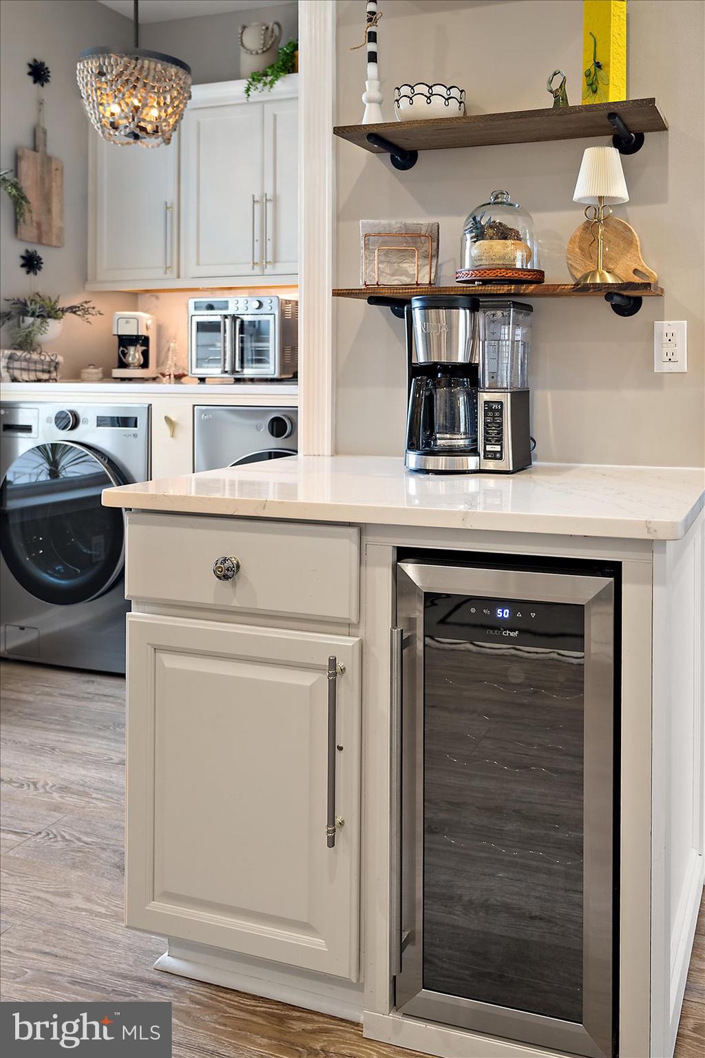 APPLE ARBOR - Residential