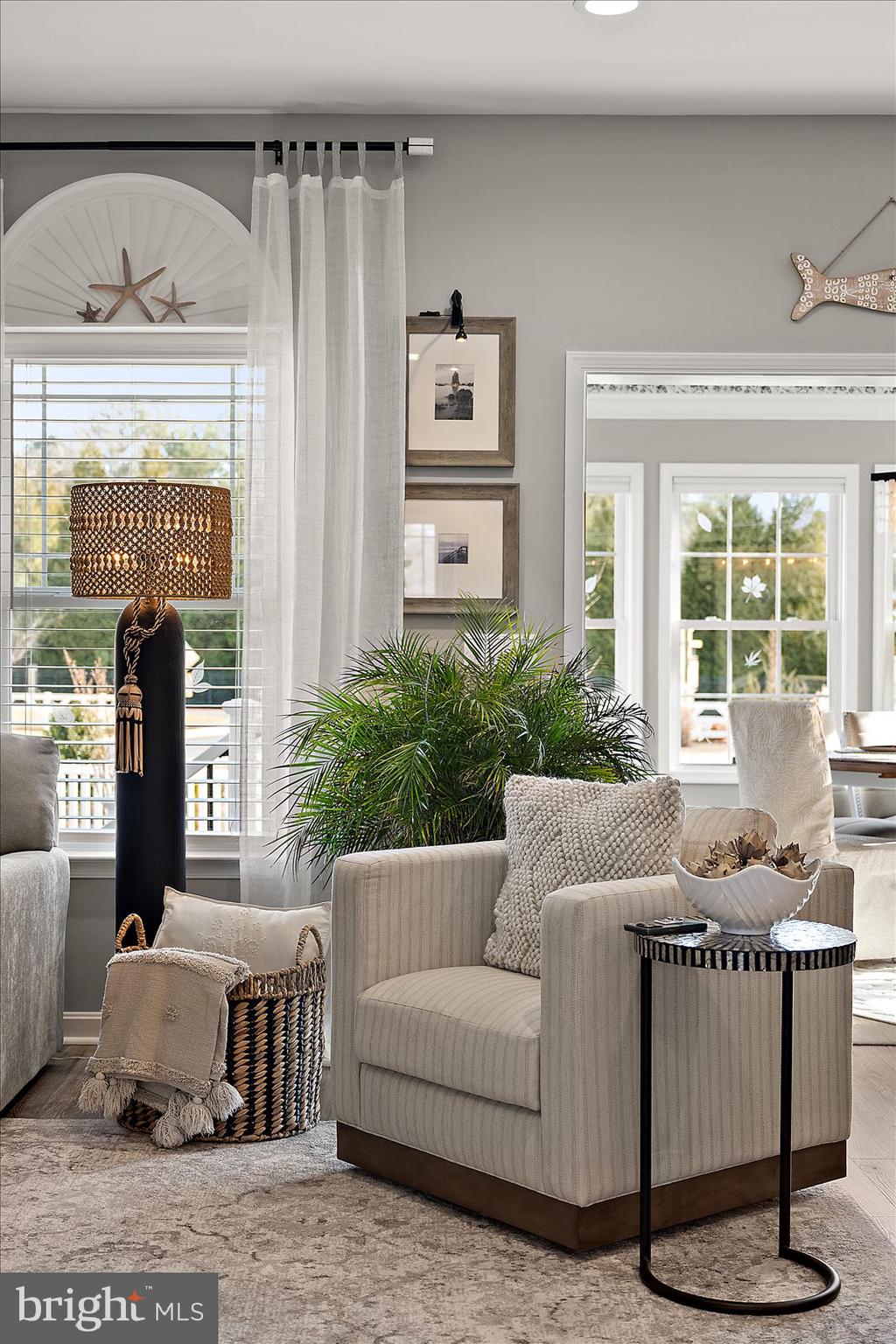 APPLE ARBOR - Residential