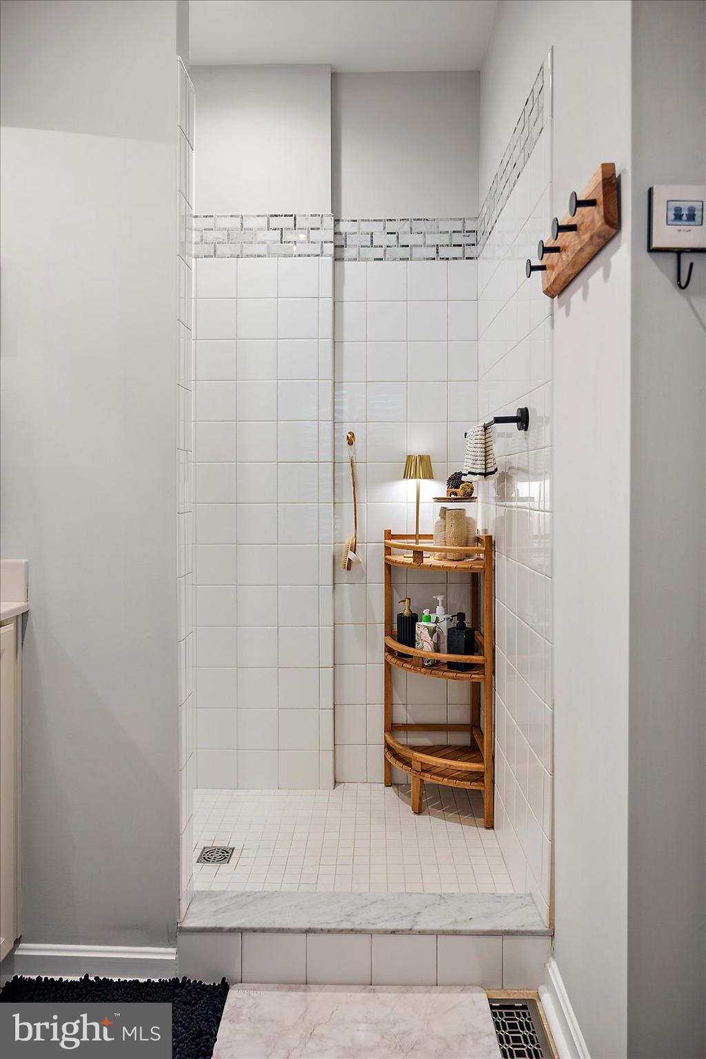 APPLE ARBOR - Residential