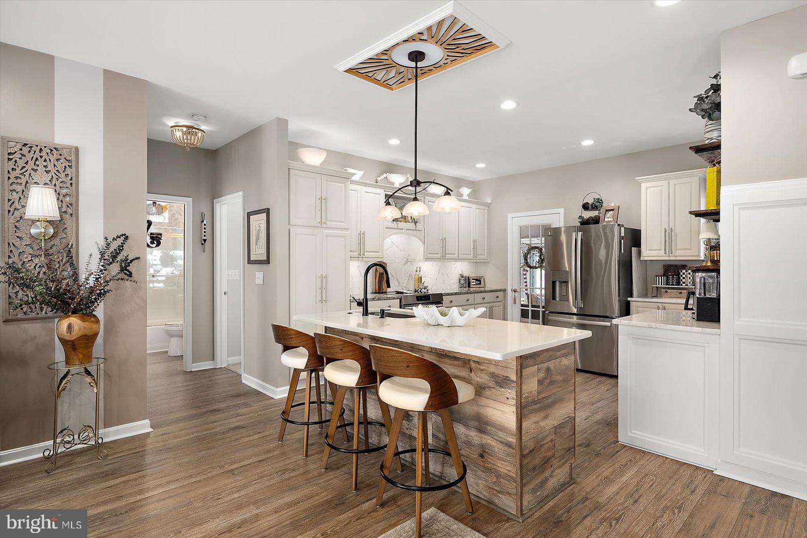 APPLE ARBOR - Residential