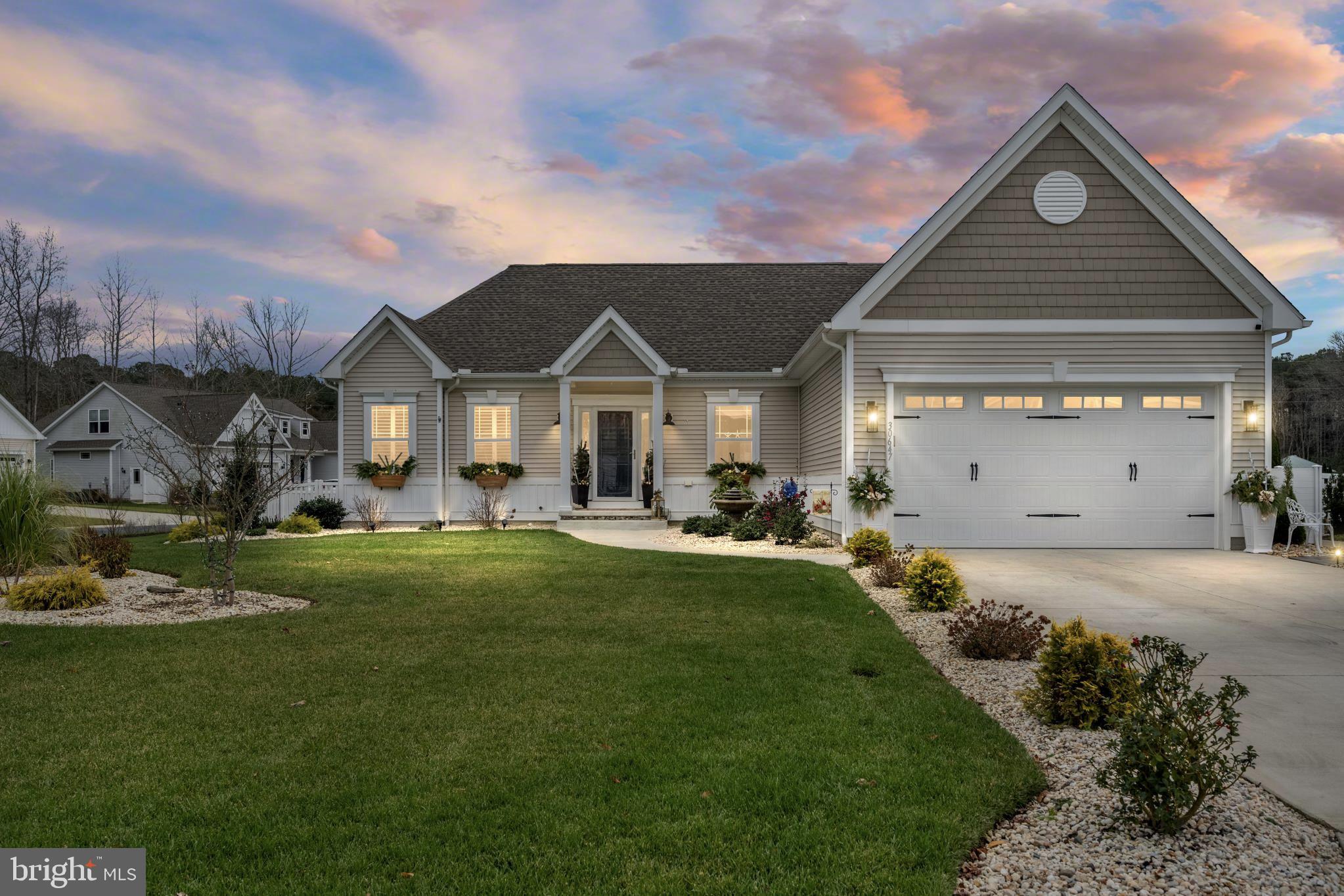 APPLE ARBOR - Residential