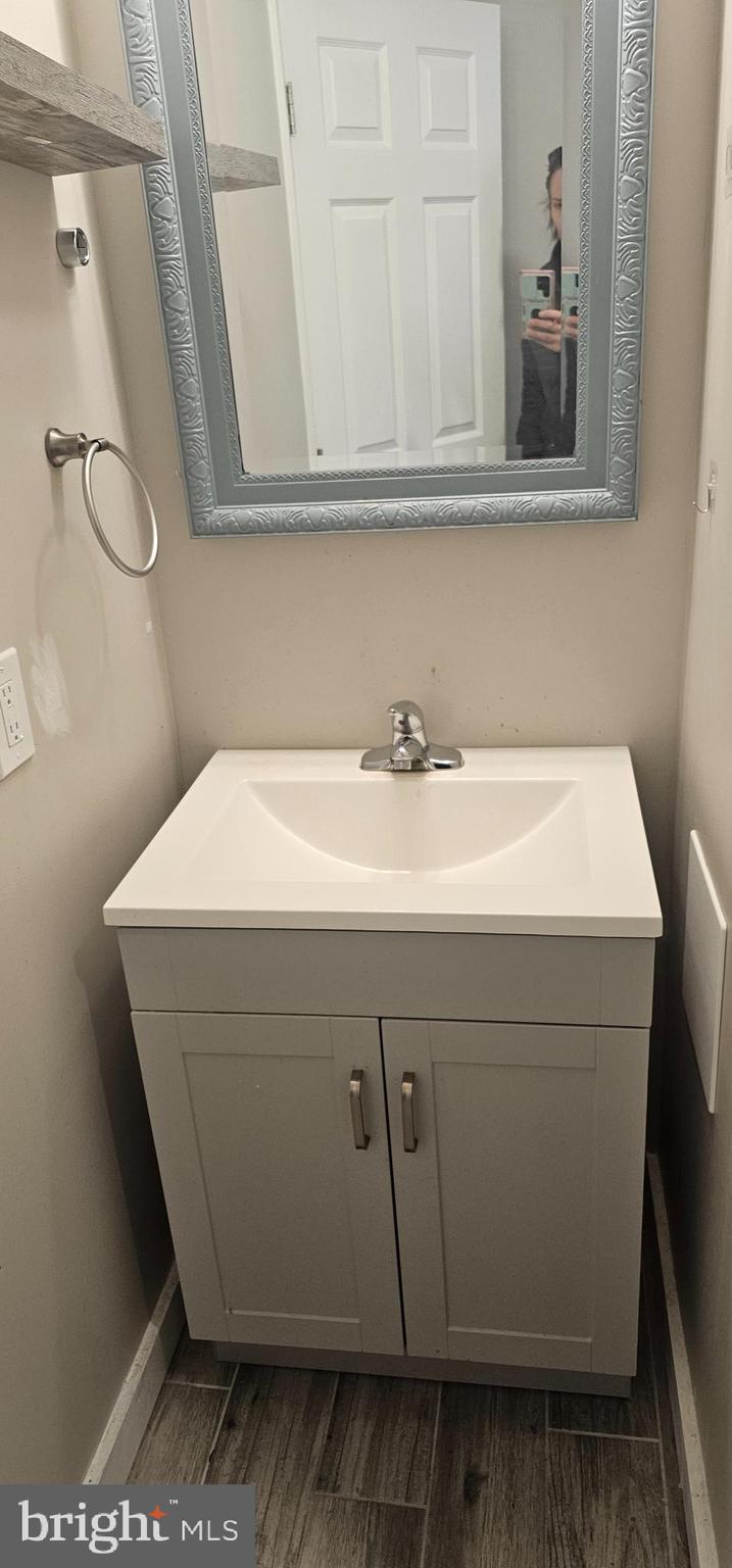 PARKVILLE - Residential Lease