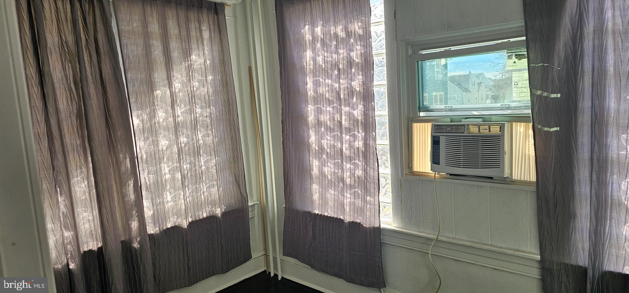 PARKVILLE - Residential Lease