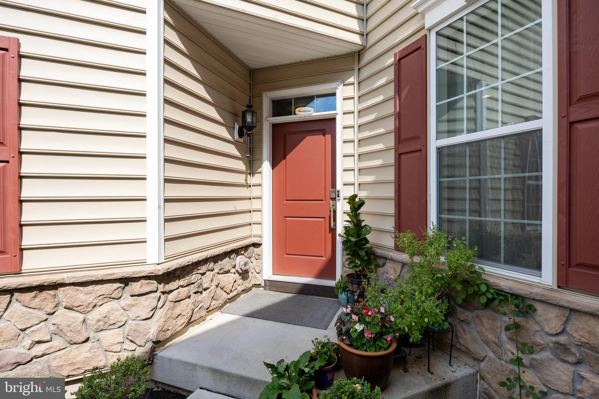 WHITE SPRINGS AT PROVIDENCE - Residential Lease