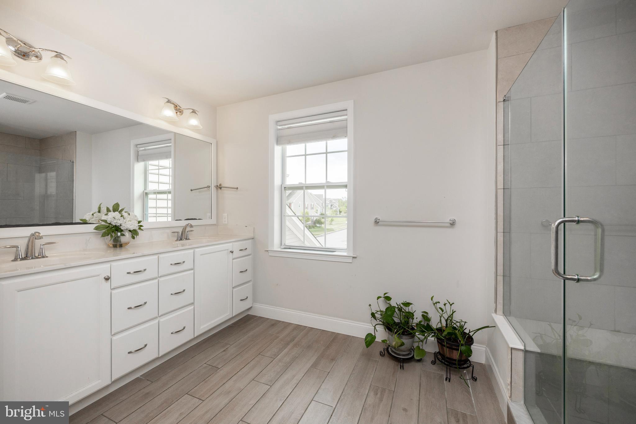 WHITE SPRINGS AT PROVIDENCE - Residential Lease