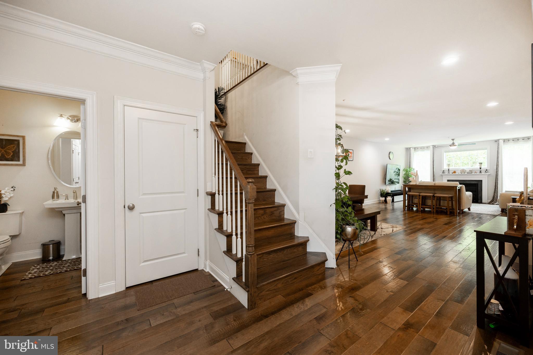 WHITE SPRINGS AT PROVIDENCE - Residential Lease