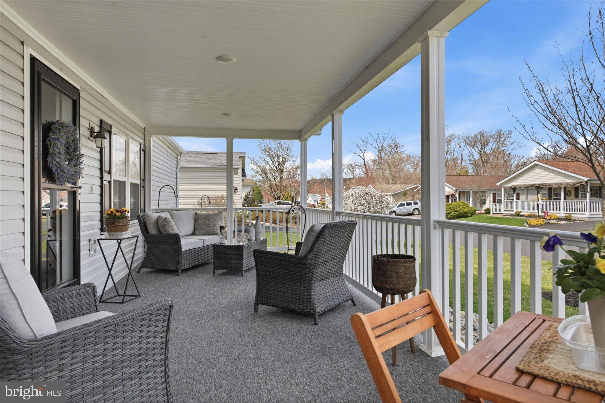 BUCKINGHAM SPRINGS - Residential