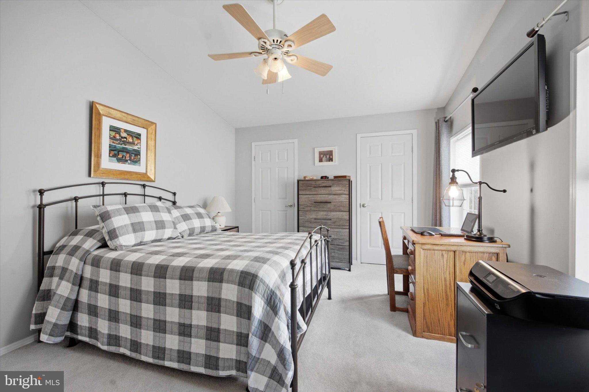 BUCKINGHAM SPRINGS - Residential