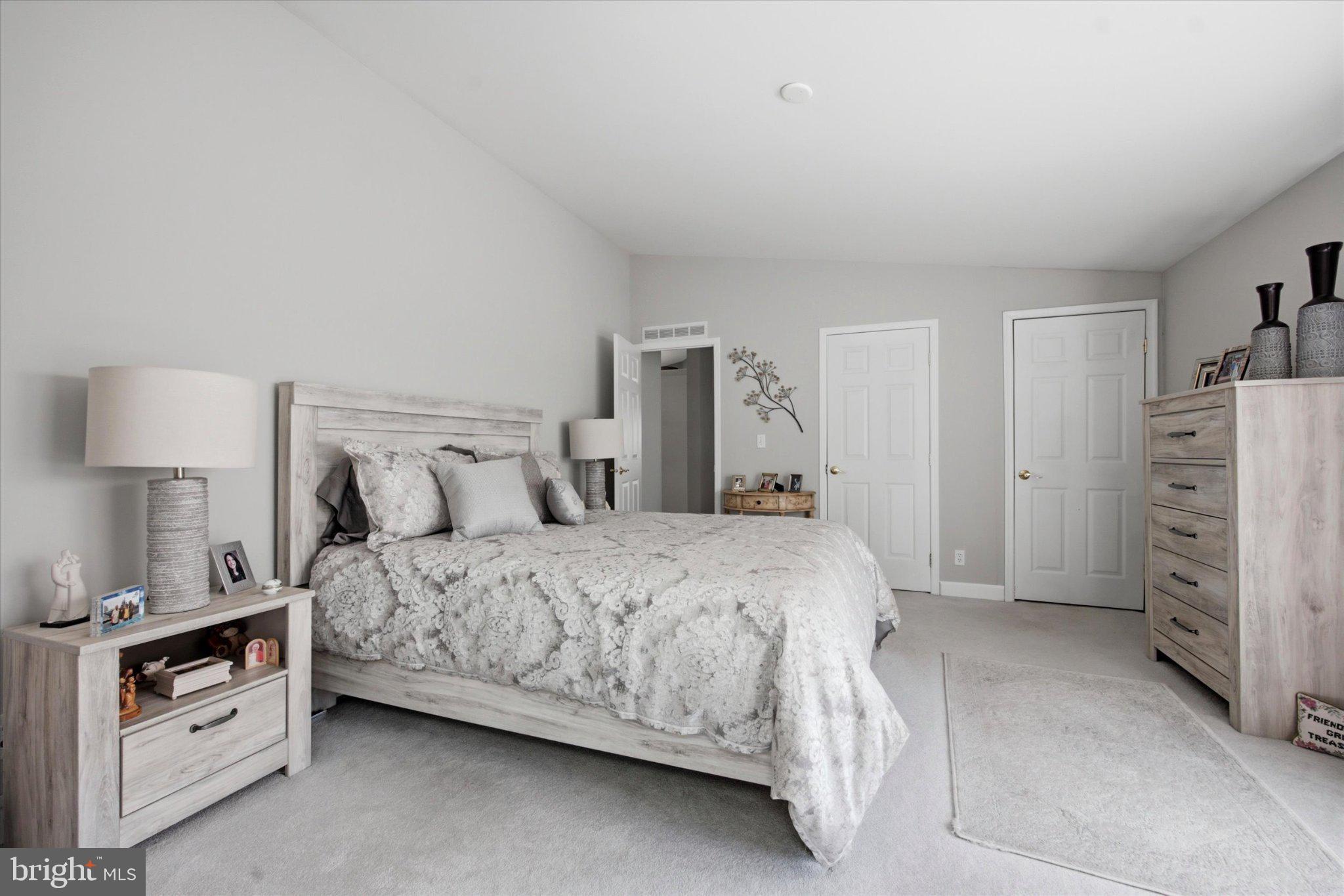 BUCKINGHAM SPRINGS - Residential