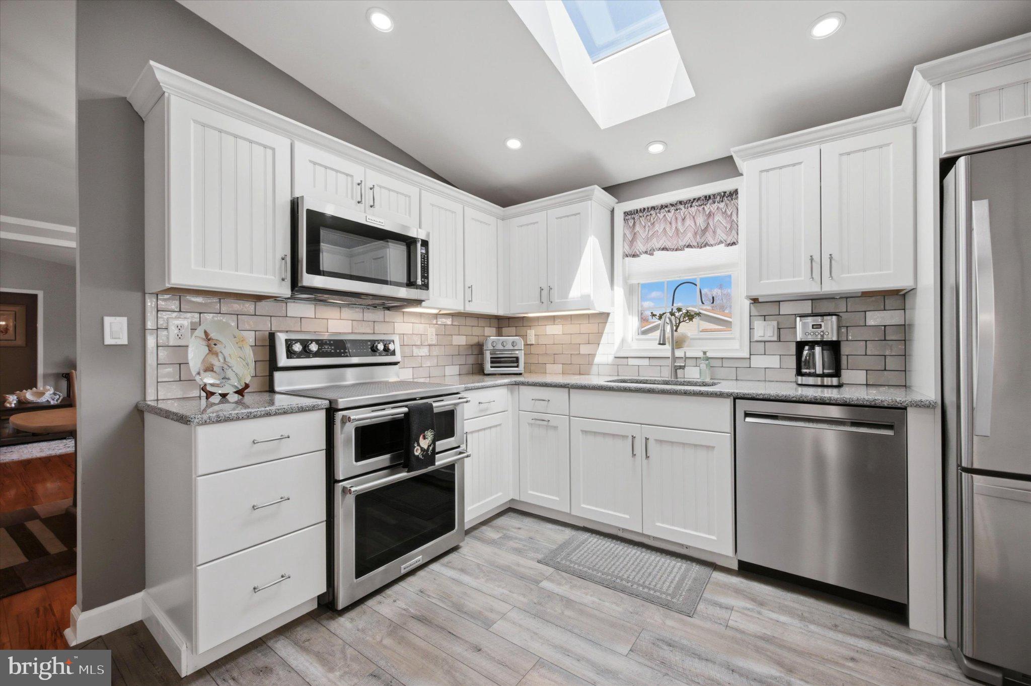 BUCKINGHAM SPRINGS - Residential