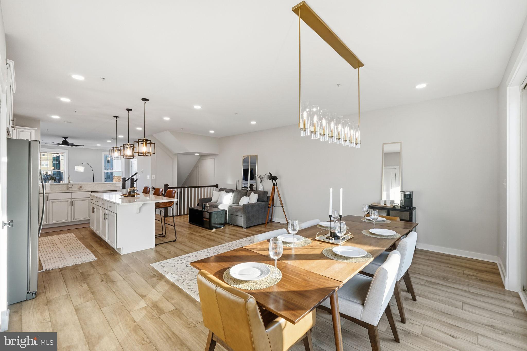 VILLAGES OF URBANA - Residential