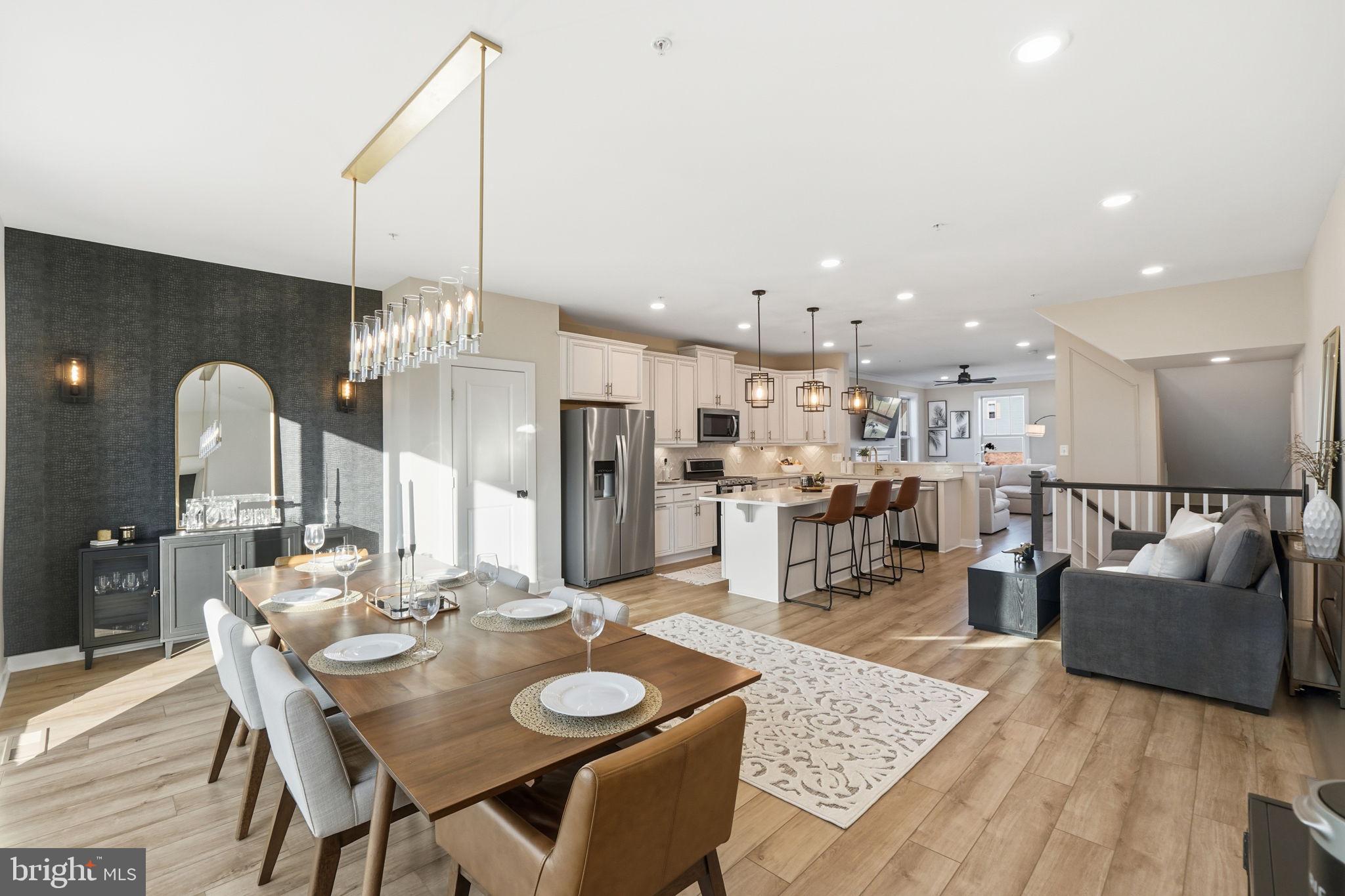 VILLAGES OF URBANA - Residential