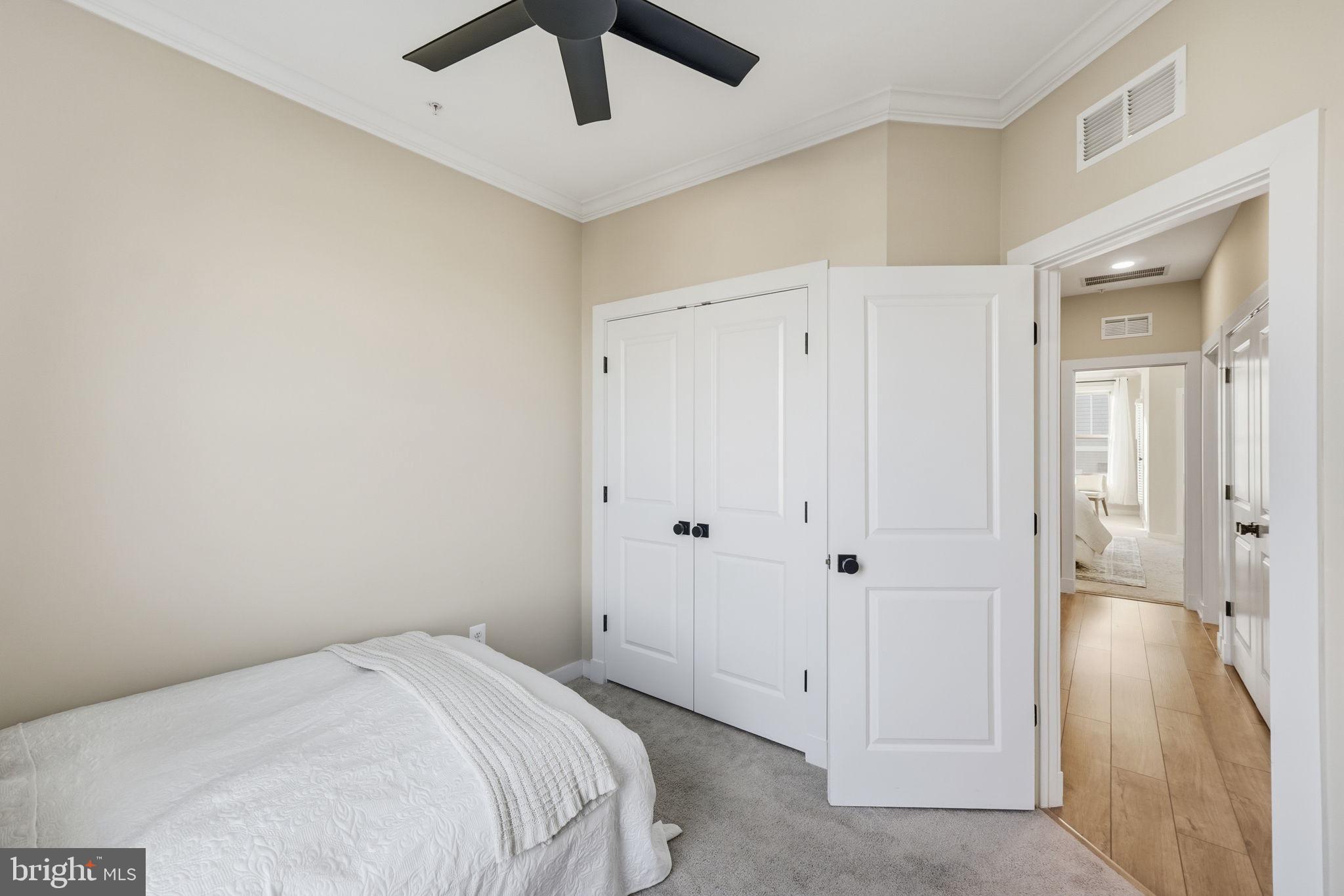 VILLAGES OF URBANA - Residential