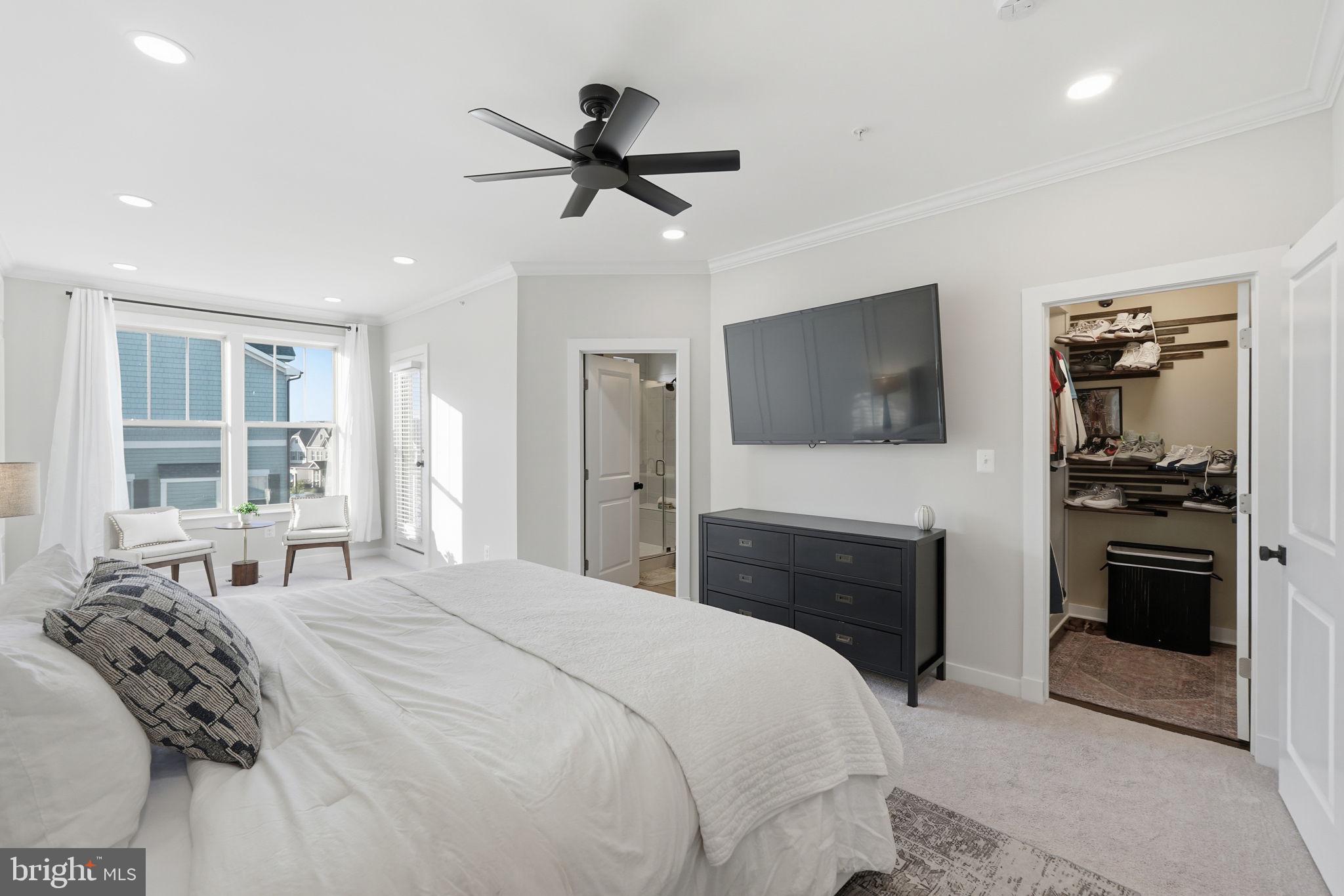 VILLAGES OF URBANA - Residential