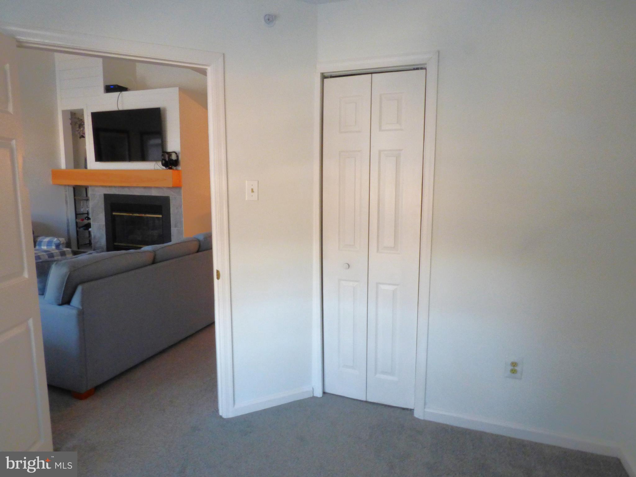 DRESHER WOODS - Residential