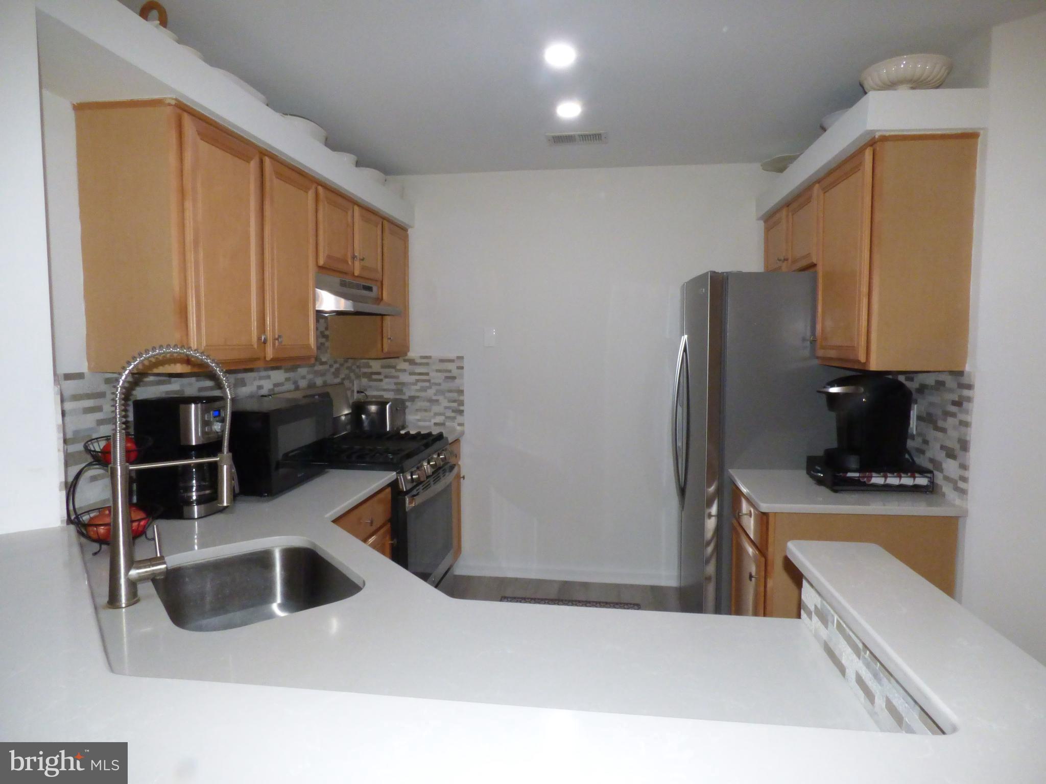 DRESHER WOODS - Residential