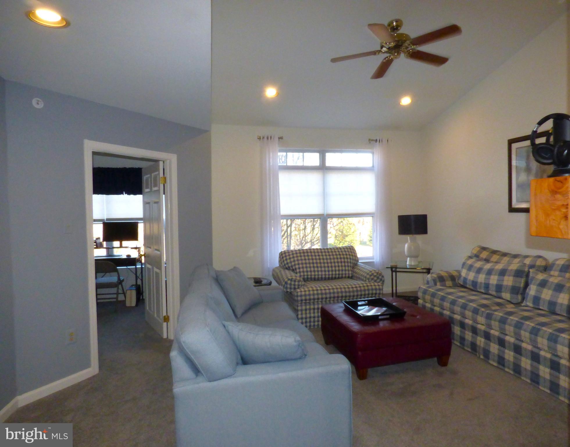 DRESHER WOODS - Residential