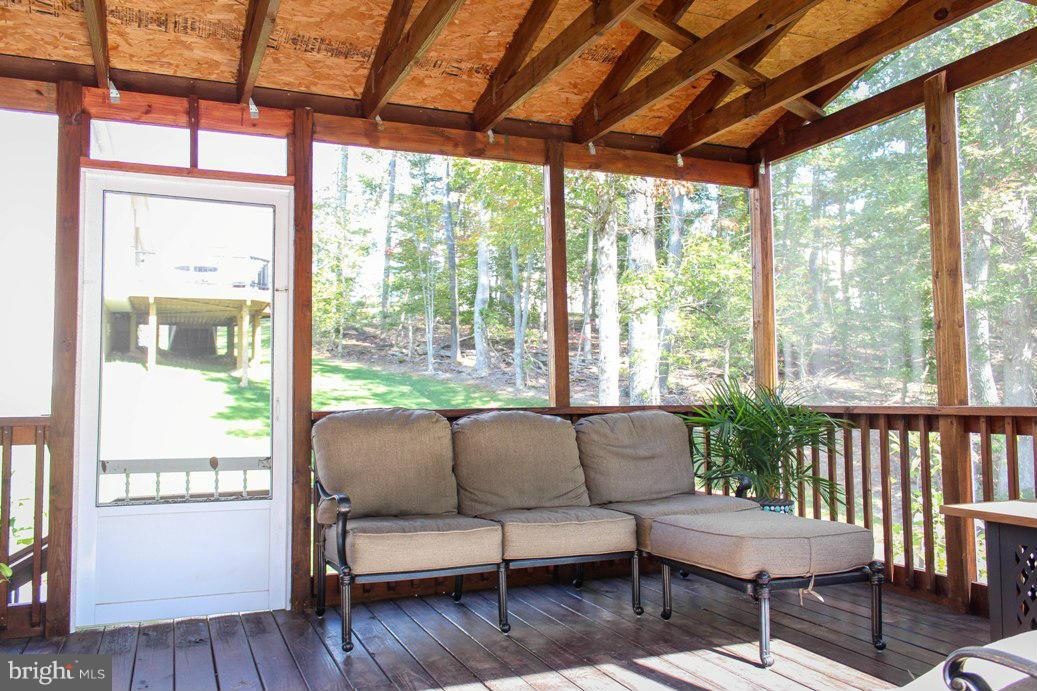 WOODS OF MYRTLE POINT - Residential