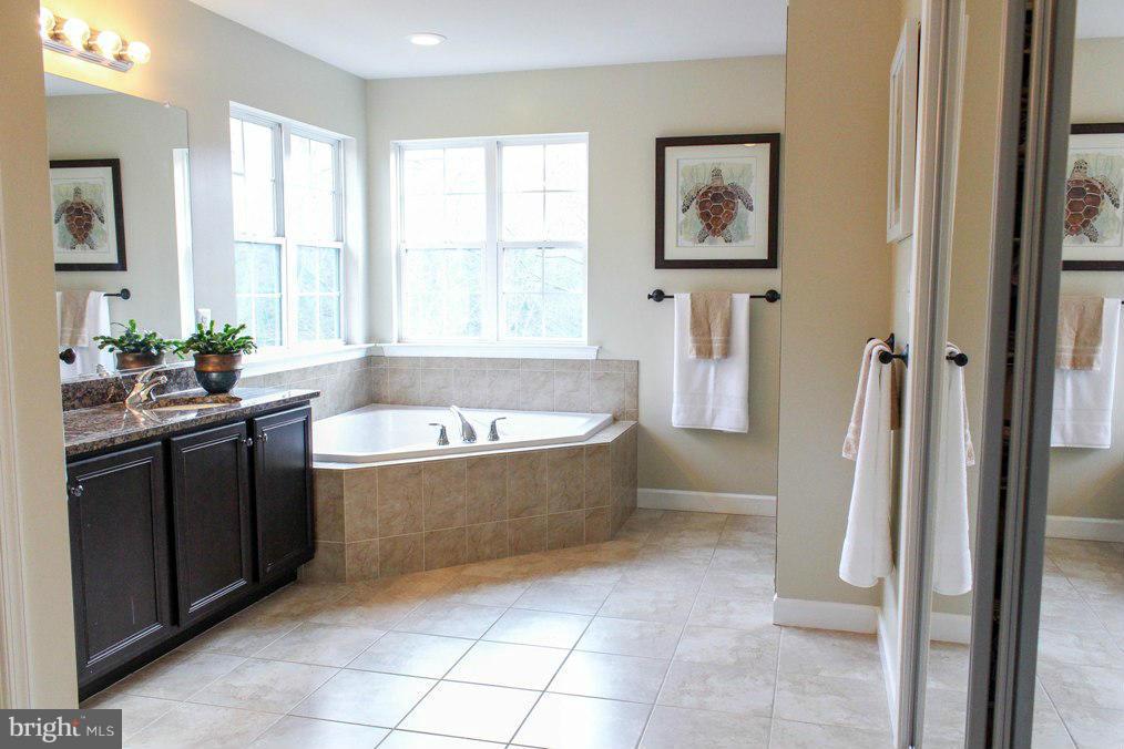 WOODS OF MYRTLE POINT - Residential